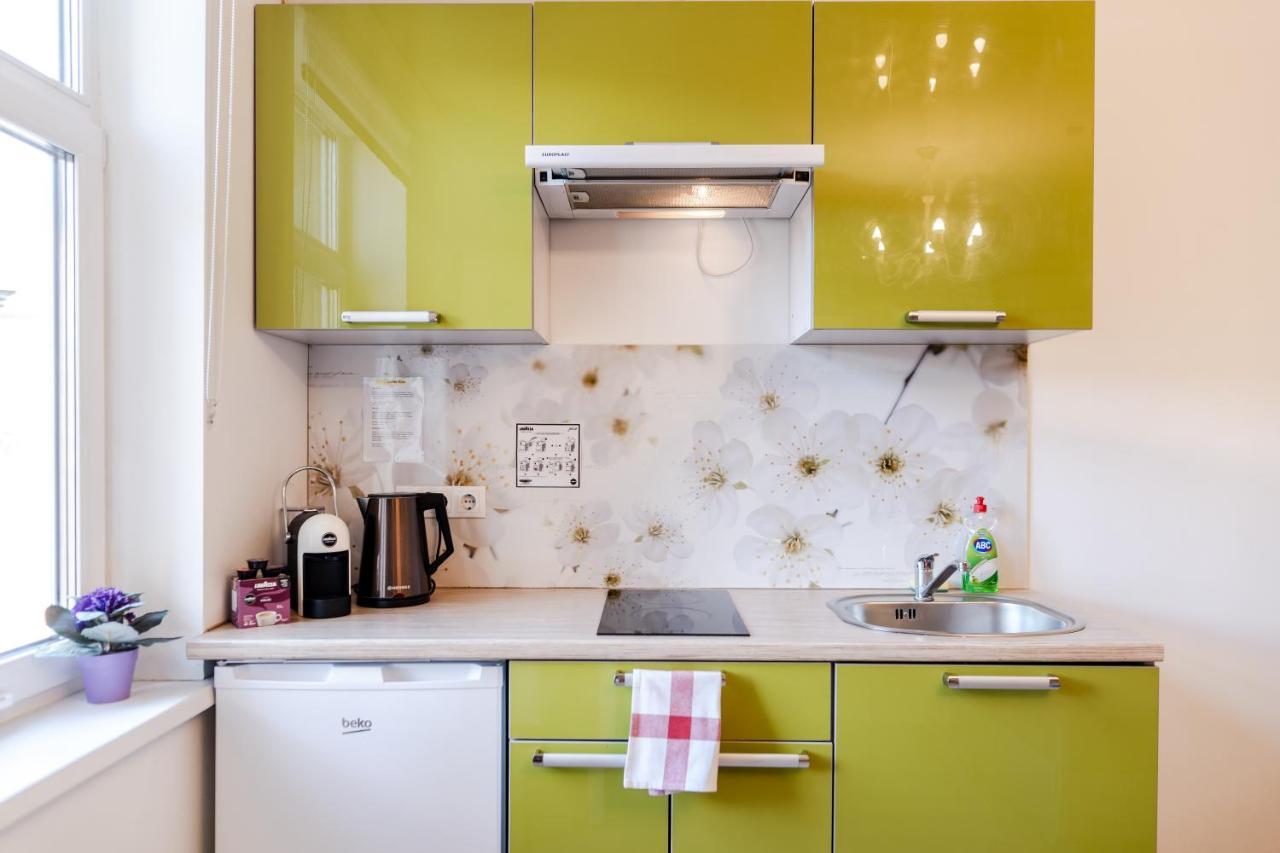 Contact Free Apartments With Free Parking Talin Exterior foto