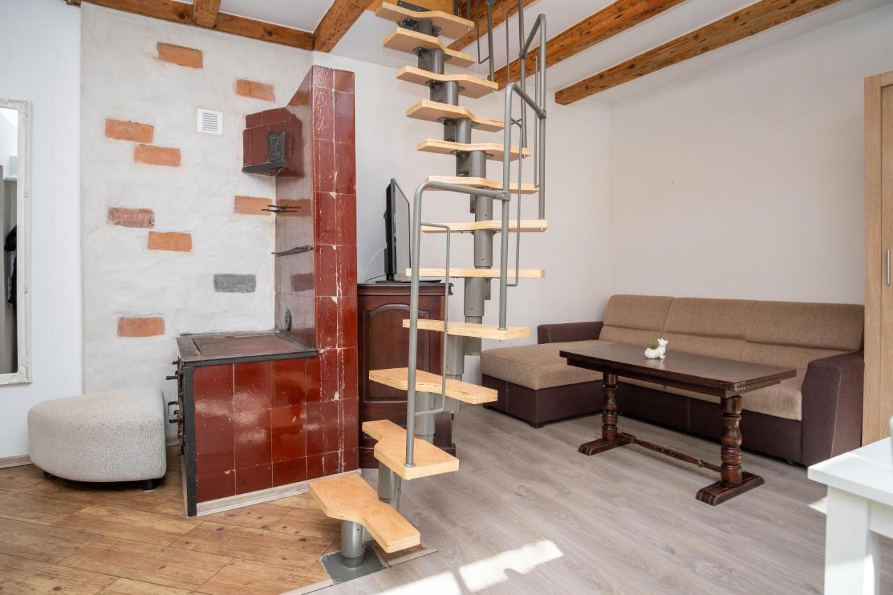 Contact Free Apartments With Free Parking Talin Exterior foto